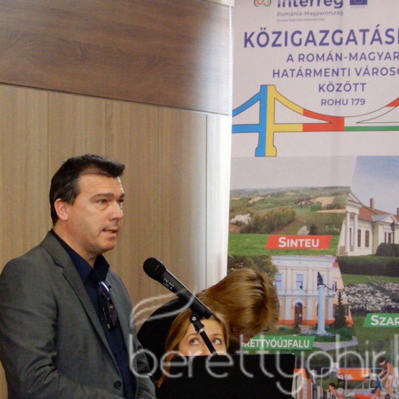 HURO Közigazgatási híd 35